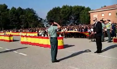 Cruz de la Orden del Mérito de la Guardia Civil con distintivo blanco al número 1 de la promoción 123